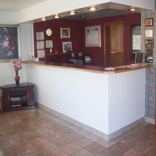 Red Carpet Inn Medford Interior photo